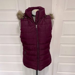 Banana republic plum puffer vest